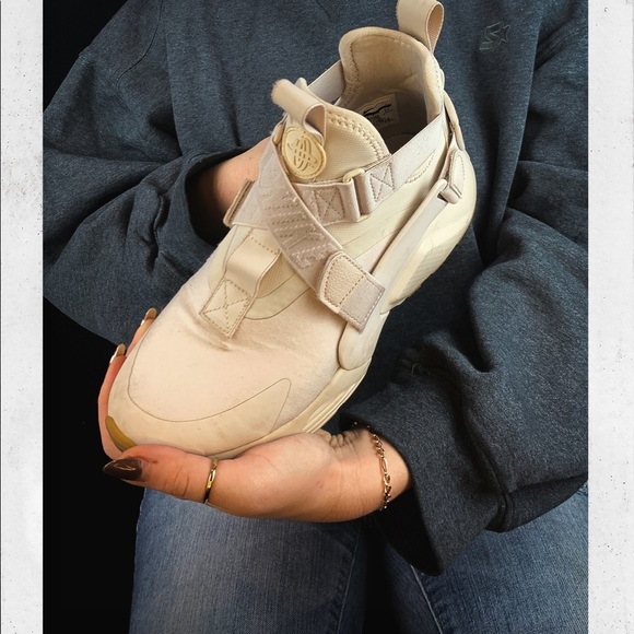 NIKE AIR HURACHES - Picture 6 of 9